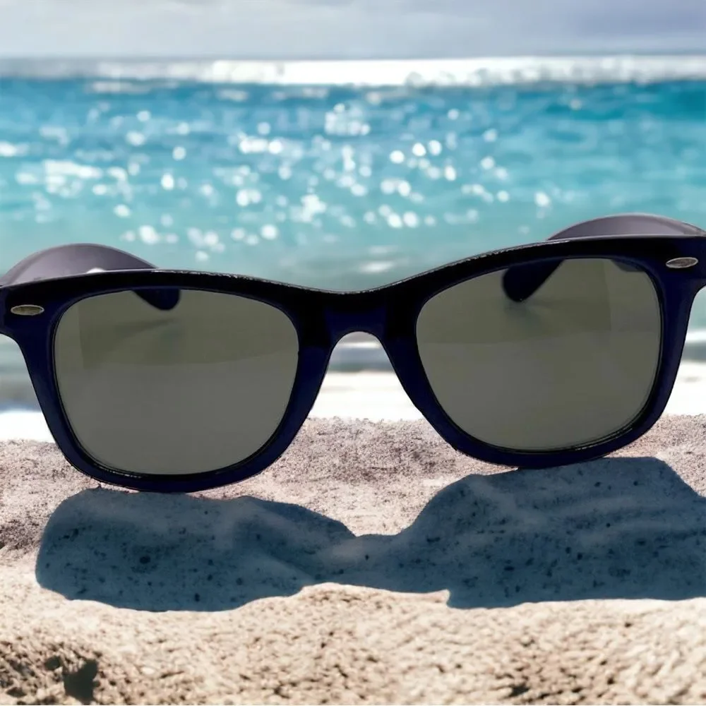 Black Wayfarer Silhouette Sunglasses with Green Lenses Unisex